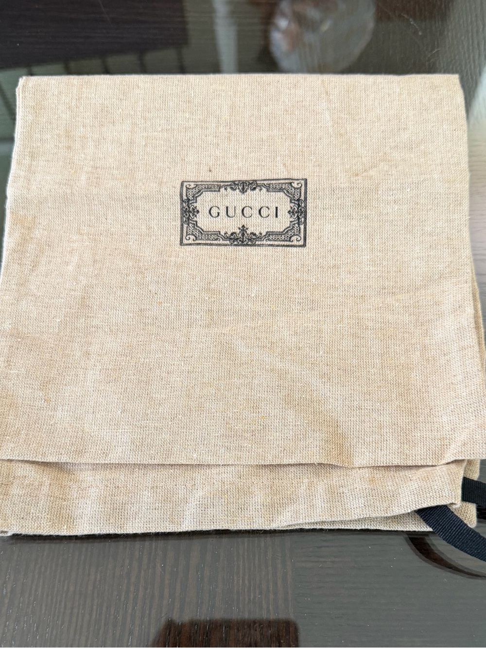 Gucci dust bag